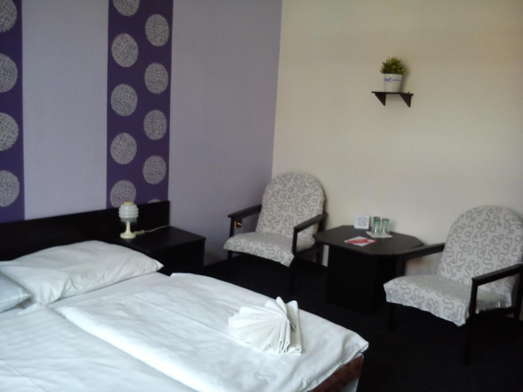 Hotel Pyramida Brno Extérieur photo
