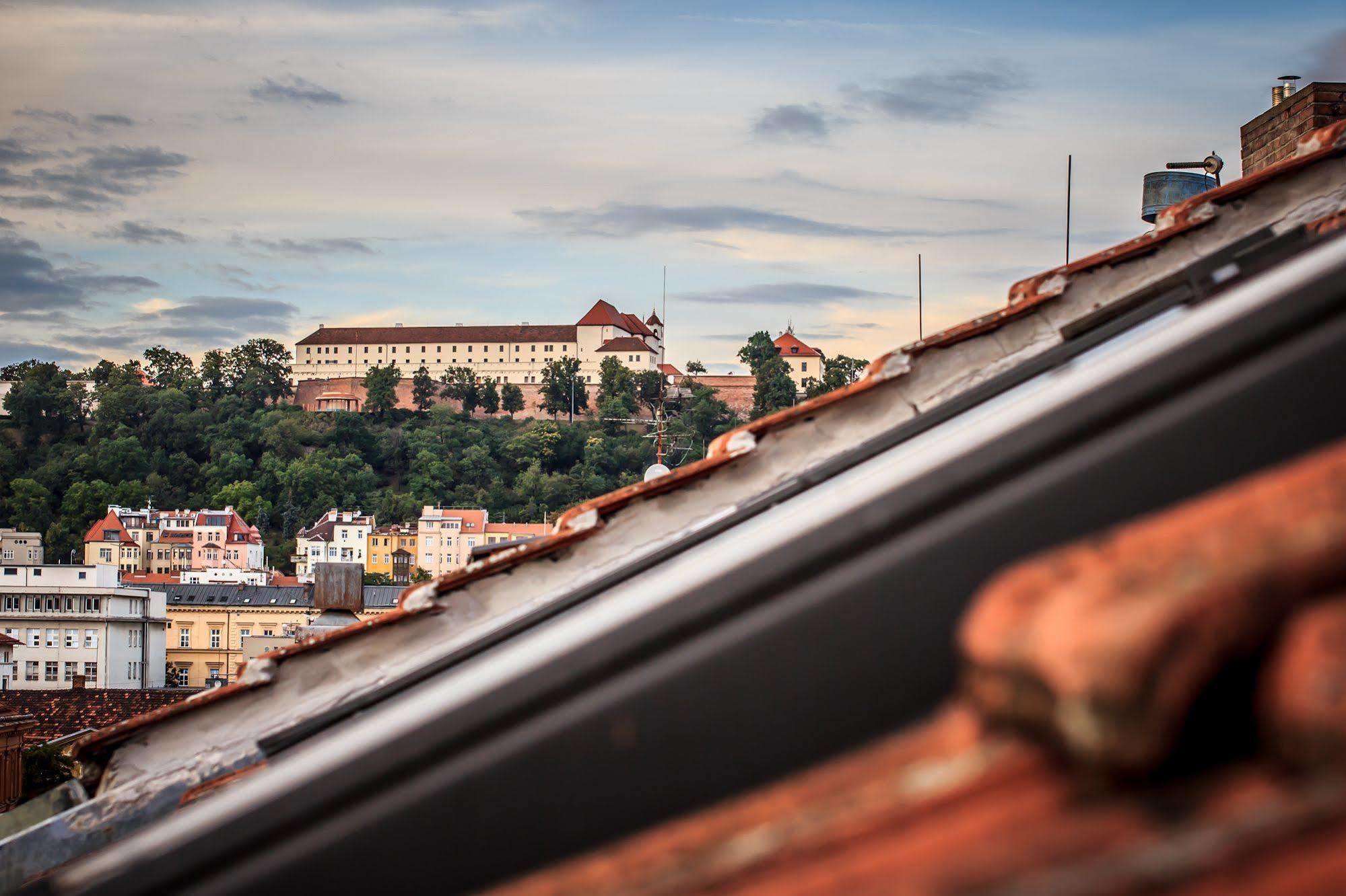 Hotel Pyramida Brno Extérieur photo
